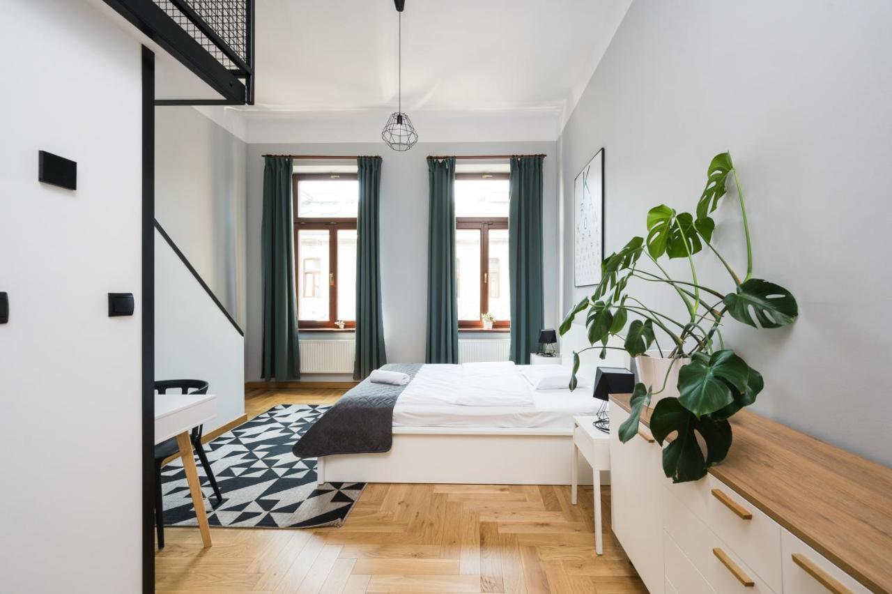 Beautiful Apartment, Great Location, Old Town & Kazimierz Краків Екстер'єр фото